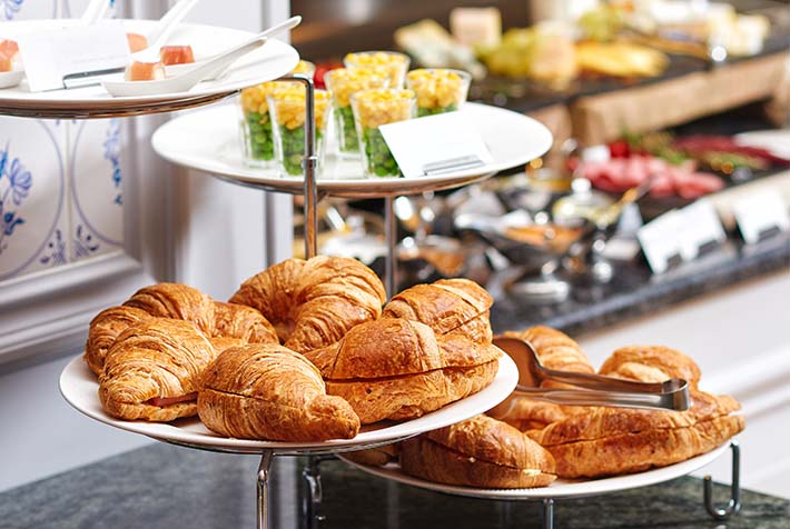 Best Catering in DFW - A La Carte Catering & Cakes